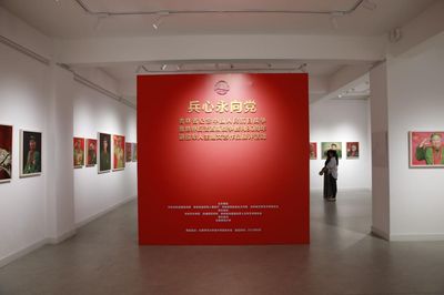 热血铸就和平 吉艺师生作品闪耀退役军人主题文艺展